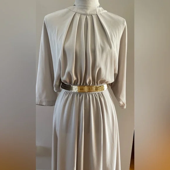 Beautiful, sexy and feminine vintage Lorraine Beauchamp cocktail/evening dress - Picture 8 of 16